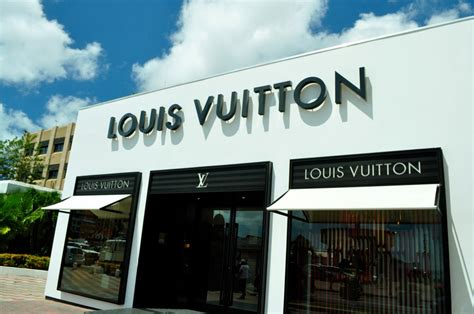 is it cheaper to buy louis vuitton in aruba|aruba luxury shopping.